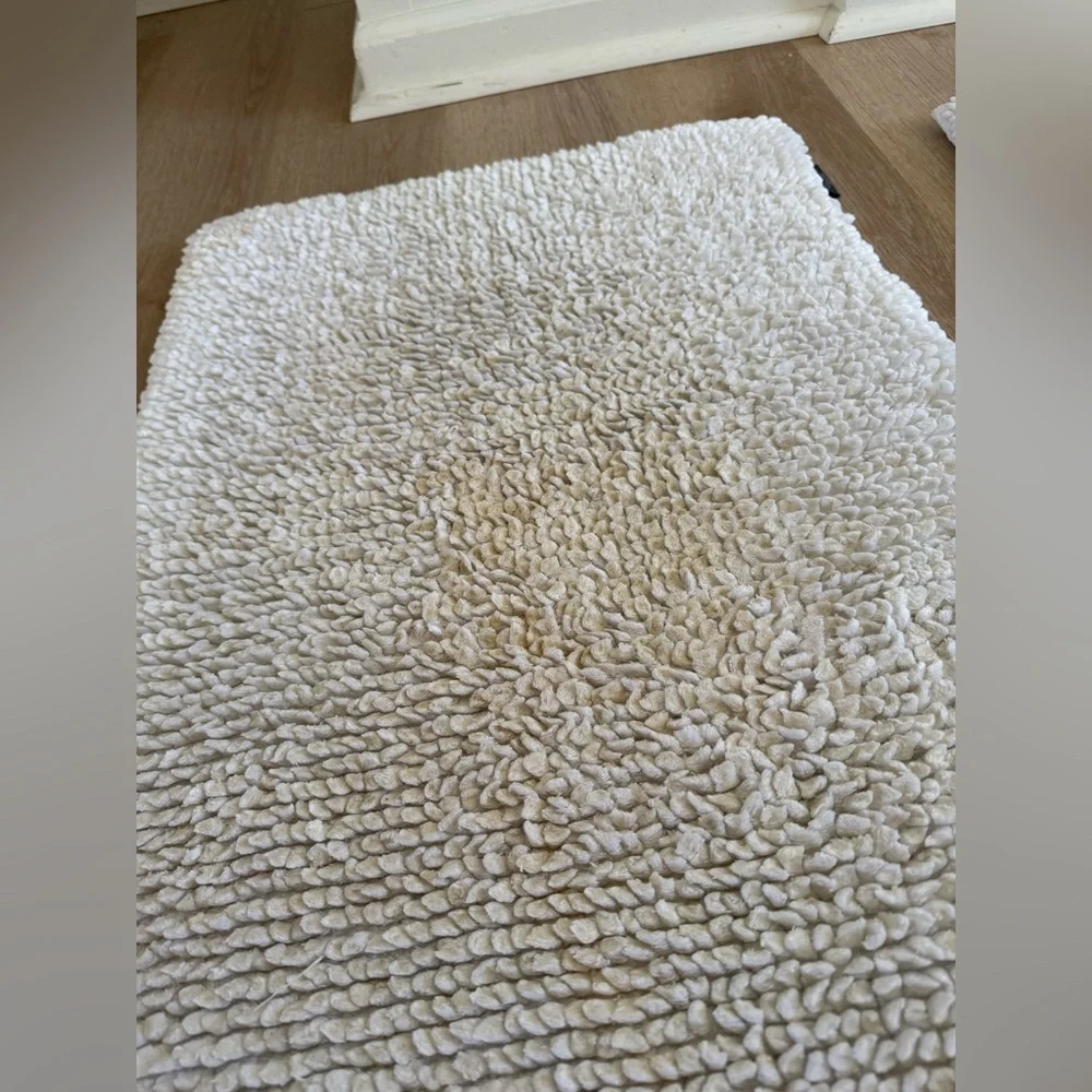 Bundle of Two Bath Mats